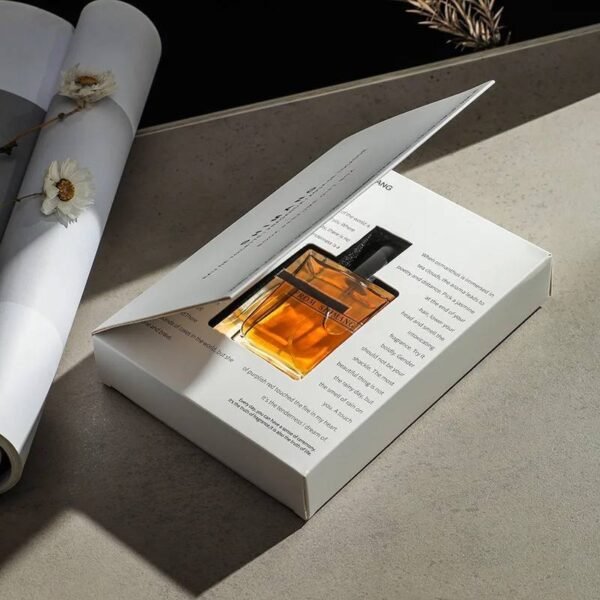 عطر الكتاب