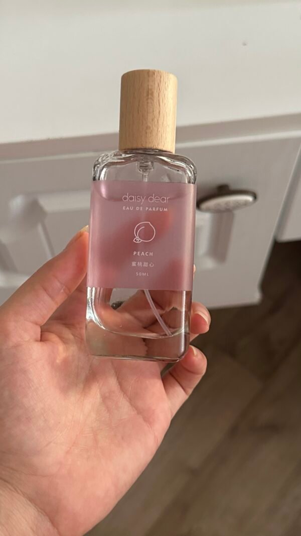 عطر خوخ كوري